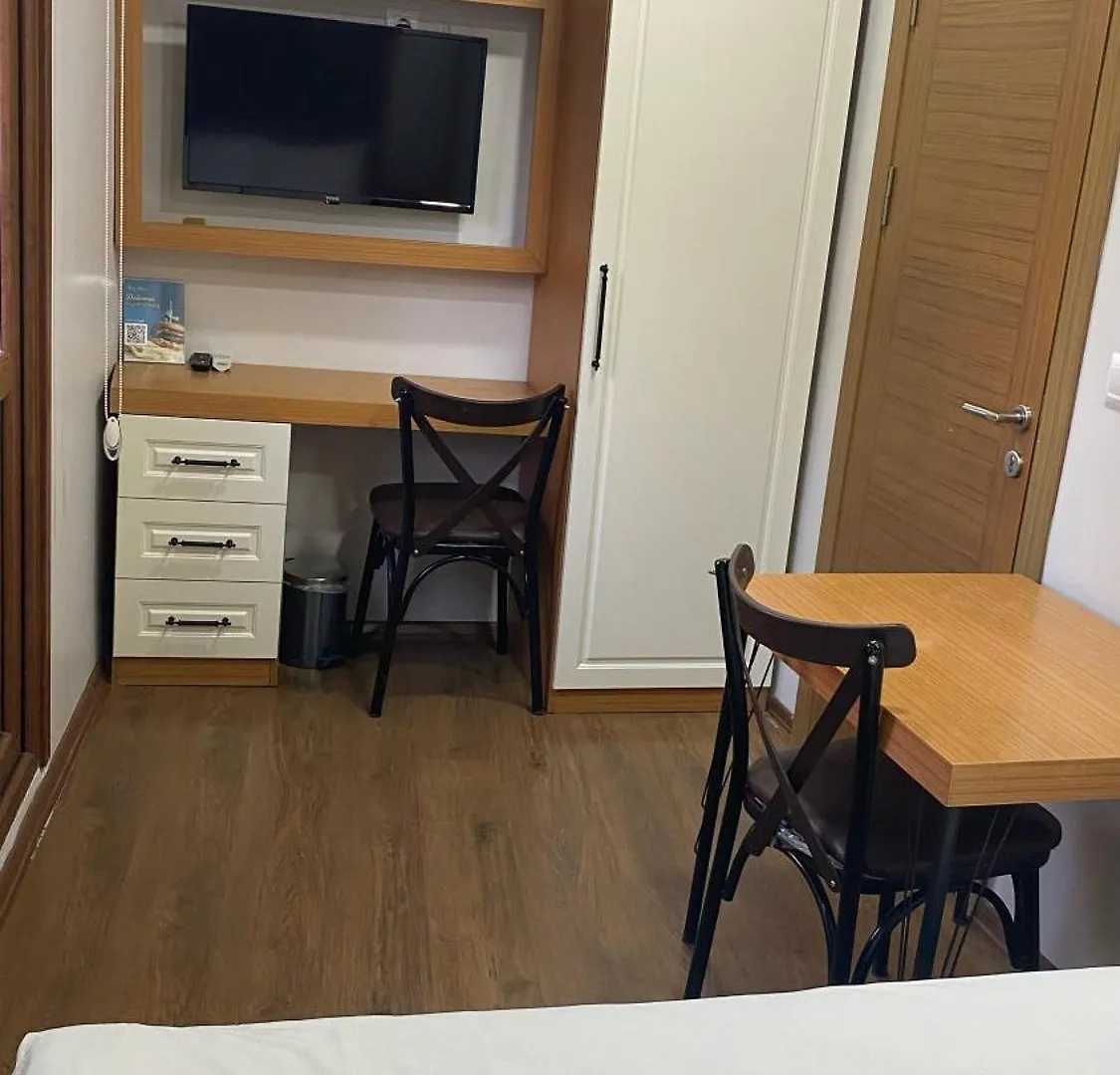Aras Life Hotel Istanbul
