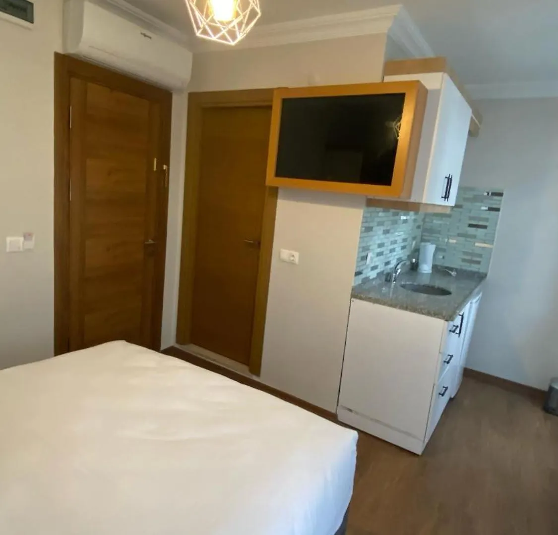 Aras Life Hotel اسطنبول تركيا